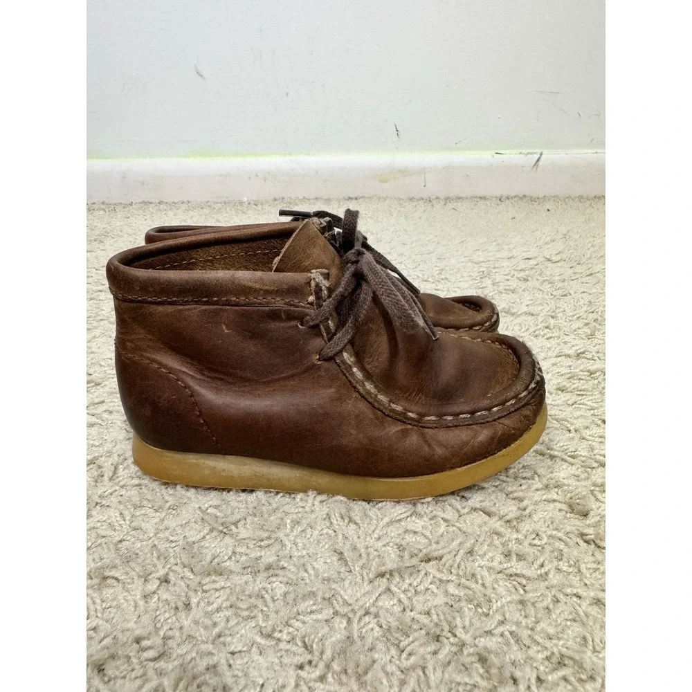 Clarks Originals Kids Wallabee Leather Lace-Up Chukka‎ Boots Sz 10 Classic Brown